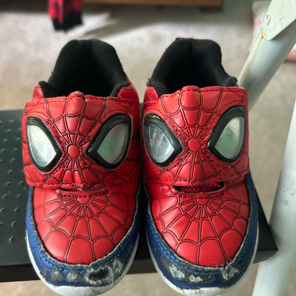 Light up Spider-Man sneakers. Toddler size 9